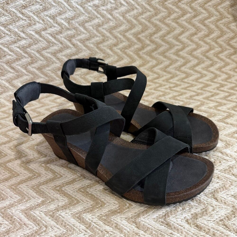 Teva Women’s Mahonia Cross Strap Wedge Sandal - Picture 2 of 8